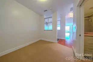 333 W Trade St, Charlotte, NC 28202 - Photo 20