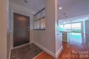 333 W Trade St, Charlotte, NC 28202 - Photo 2