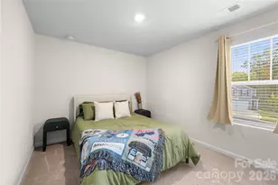 1107 Harland St, Charlotte, NC 28216 - Photo 14