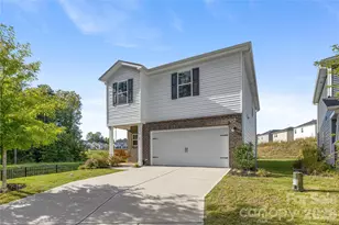 1107 Harland St, Charlotte, NC 28216 - Photo 1