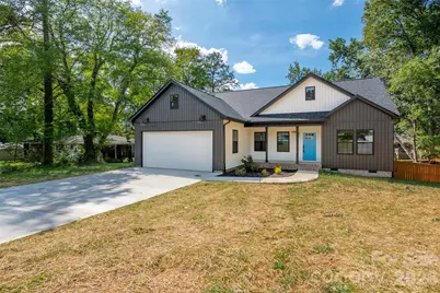 1490 Oakwood Avenue, Kannapolis, NC 28081 - Photo 2