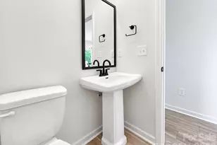 6819 Mint St, Charlotte, NC 28214 - Photo 8