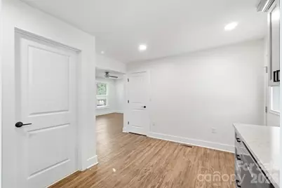 3415 Barfield Drive, Charlotte, NC 28217 - Photo 14