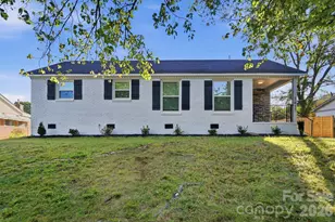 3415 Barfield Dr, Charlotte, NC 28217 - Photo 1