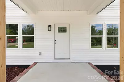 1211 Glenwood Avenue, Salisbury, NC 28146 - Photo 2
