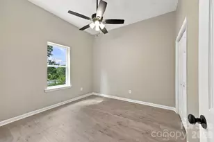 1211 Glenwood Ave, Salisbury, NC 28146 - Photo 12