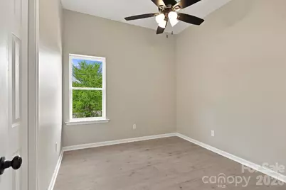 1211 Glenwood Avenue, Salisbury, NC 28146 - Photo 10