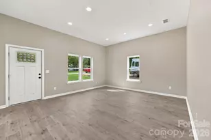 1211 Glenwood Ave, Salisbury, NC 28146 - Photo 8