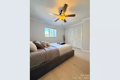 26 11th Avenue NE, Hickory, NC 28601 - Photo 6