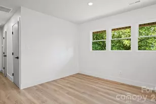 3320 Winterfield Pl, Charlotte, NC 28205 - Photo 18