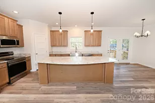 2063 Vance St, Newton, NC 28658 - Photo 12