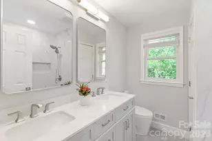 100 Chadmore Dr, Charlotte, NC 28270 - Photo 16