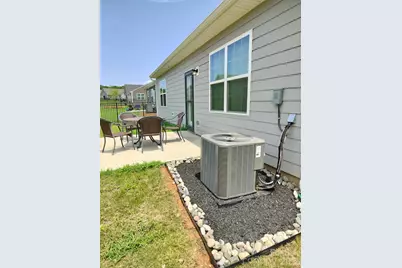 138 Pampas Place, Statesville, NC 28625 - Photo 2