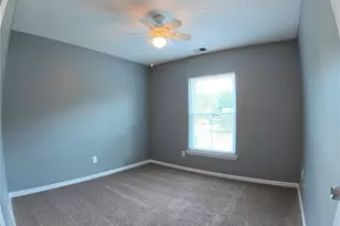 176 W Walnut Ave, Mount Holly, NC 28120 - Photo 10