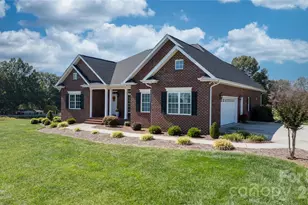 66 Hawks Ridge, Hickory, NC 28601 - Photo 38