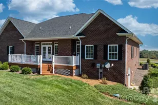 66 Hawks Ridge, Hickory, NC 28601 - Photo 40