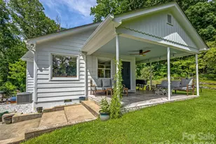 170 Twin Springs Rd, Hendersonville, NC 28792 - Photo 8