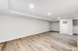 1632 Burtonwood Cir, Charlotte, NC 28212 - Photo 38