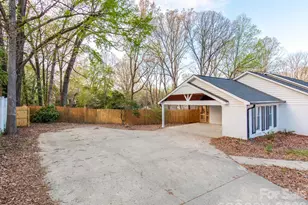 1632 Burtonwood Cir, Charlotte, NC 28212 - Photo 42