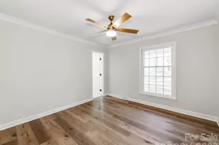 1632 Burtonwood Cir, Charlotte, NC 28212 - Photo 22