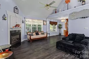 5125 Old Plantation Cir, Winston Salem, NC 27104 - Photo 4
