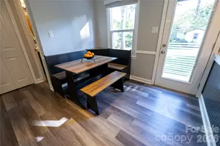 7055 Crossridge Rd, Charlotte, NC 28214 - Photo 8