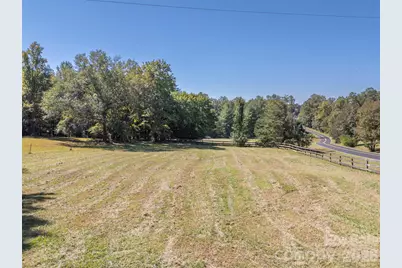 600 John Weaver Road, Columbus, NC 28722 - Photo 4