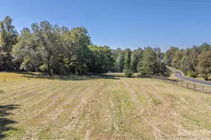 600 John Weaver Rd, Columbus, NC 28722 - Photo 4