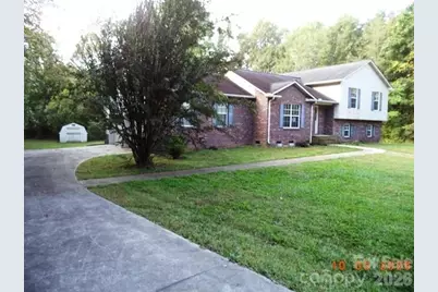 115 Hawkins Avenue, Salisbury, NC 28144 - Photo 2