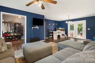 147 Ridgeland Dr, Rutherfordton, NC 28139 - Photo 6