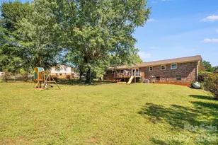 147 Ridgeland Dr, Rutherfordton, NC 28139 - Photo 26