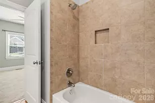 1912 Parson Dr, Charlotte, NC 28205 - Photo 16