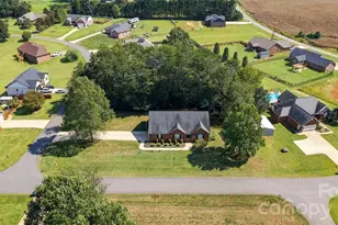 3656 Woodgreen Dr, Lincolnton, NC 28092 - Photo 4