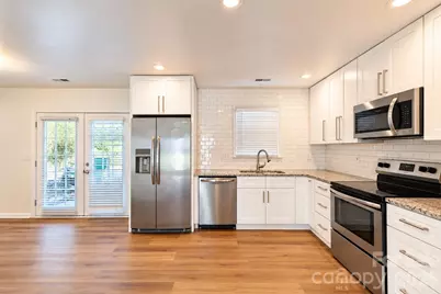 6201 Thermal Road, Charlotte, NC 28211 - Photo 16