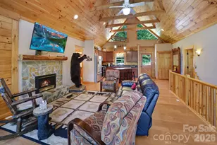 335 Mount Mitchell Dr, Burnsville, NC 28714 - Photo 4