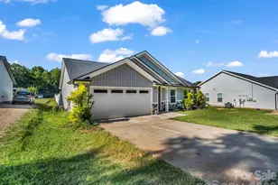 236 Scruggs Rd, Gaffney, SC 29341 - Photo 1