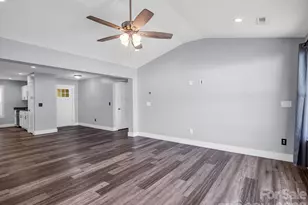 236 Scruggs Rd, Gaffney, SC 29341 - Photo 10