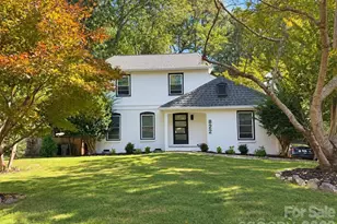 822 Ingraham Pl, Charlotte, NC 28270 - Photo 2