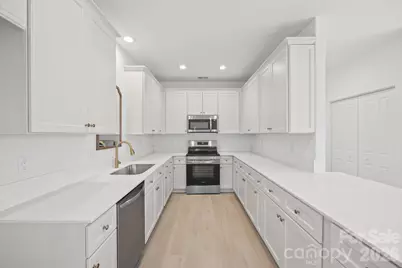 634 N Modena Street, Gastonia, NC 28054 - Photo 6