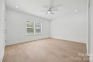 634 N Modena St, Gastonia, NC 28054 - Photo 16