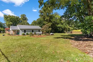 2084 Thurmond Rd, Thurmond, NC 28663 - Photo 32