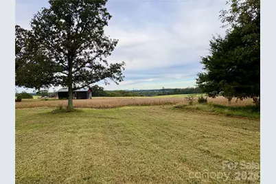 292 Williamsburg Road, Olin, NC 28660 - Photo 14