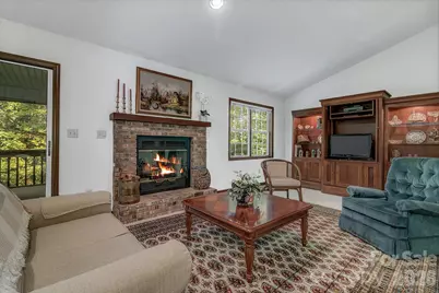 3111 Essex Path, Hendersonville, NC 28791 - Photo 4