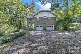 3111 Essex Path, Hendersonville, NC 28791 - Photo 38