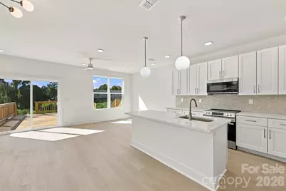 606 N Broad Street, Mooresville, NC 28115 - Photo 1