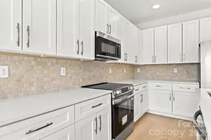 606 N Broad St, Mooresville, NC 28115 - Photo 8