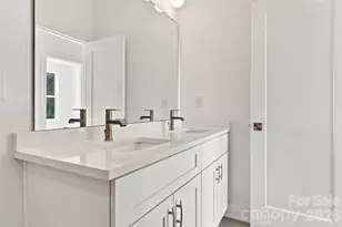 606 N Broad St, Mooresville, NC 28115 - Photo 14