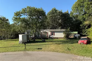 142 Forest Grove Dr, Statesville, NC 28625 - Photo 6