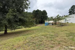 3265 Ridgeway Rd, Great Falls, SC 29055 - Photo 6