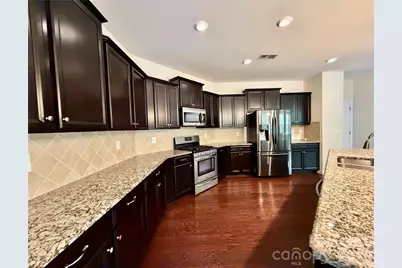 7703 Kelburn Lane, Charlotte, NC 28273 - Photo 12